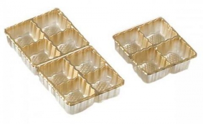 Sweet Packaging Gold Plastic Trays - 8 Square Cavities